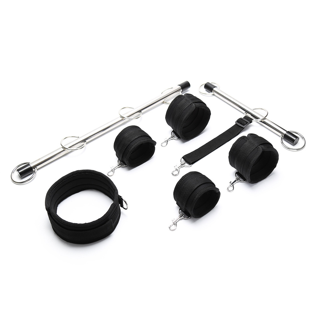 (image for) Series Spread 'em Bar and Cuff Set