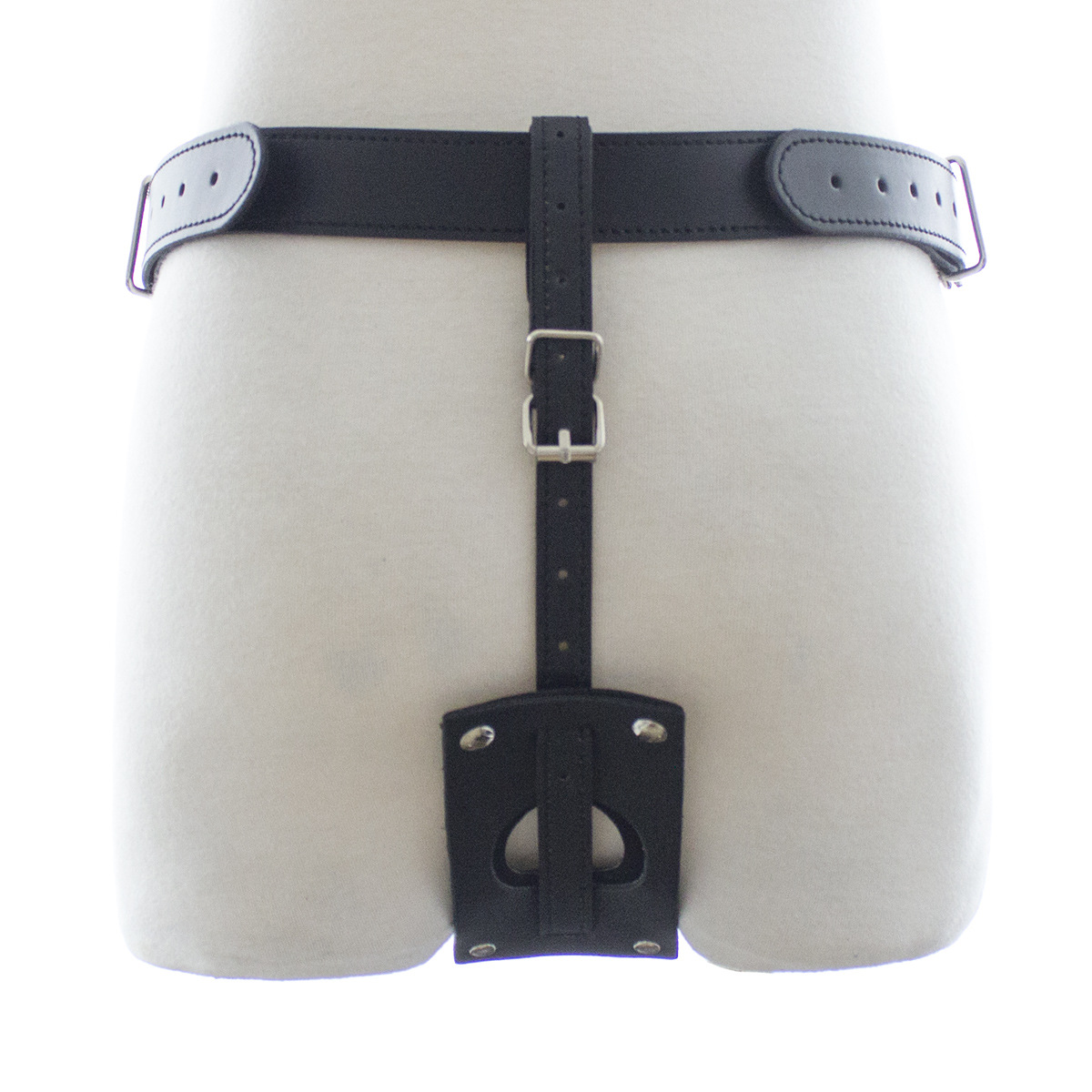 (image for) Waist Harness with Cock Ring And Plug
