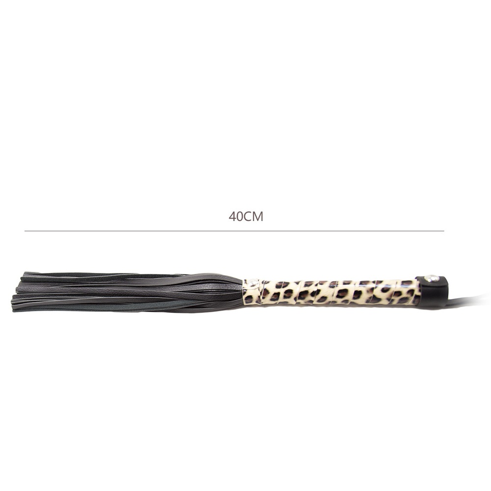 (image for) Bondage Leopard Fancy Flogger