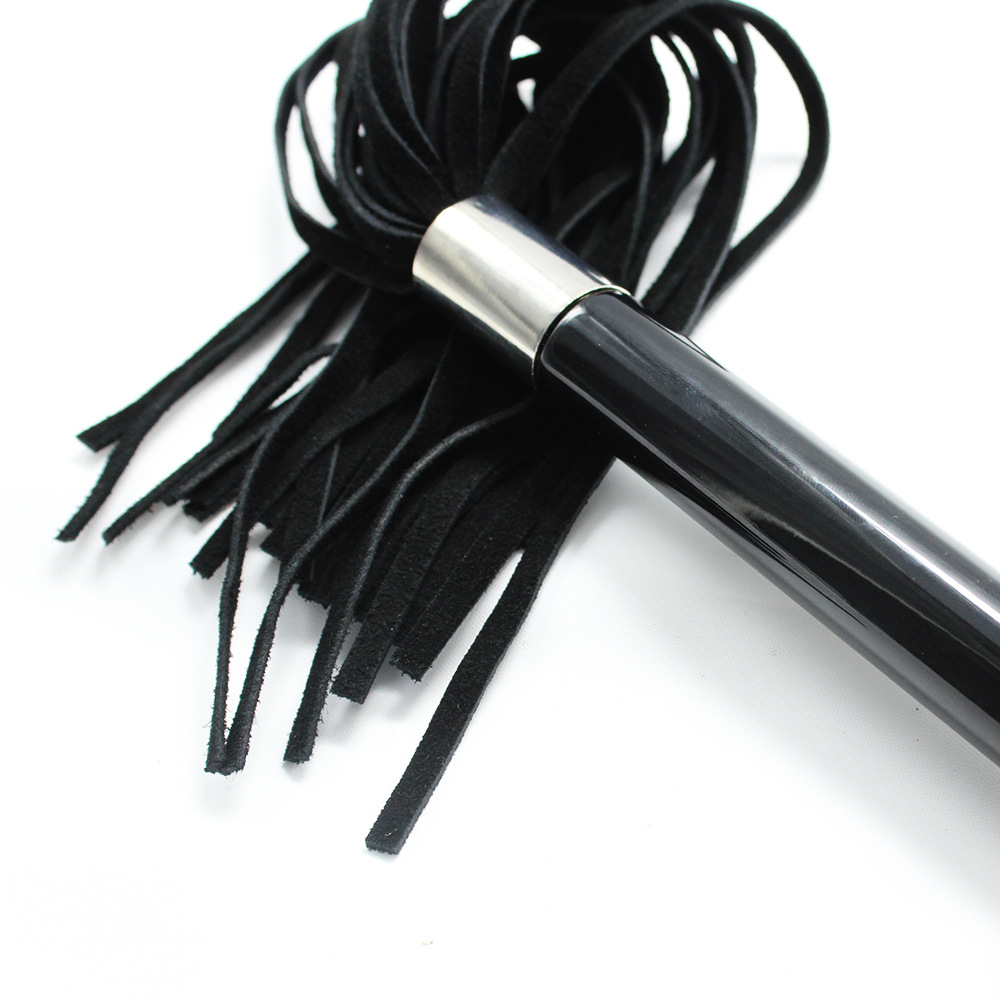 (image for) Metal Handle With Faux Leather Whip