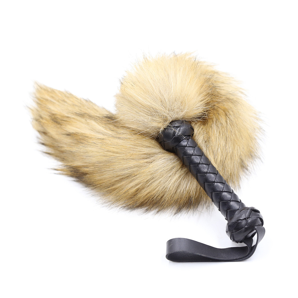 (image for) Premium Fox Tail Flogger
