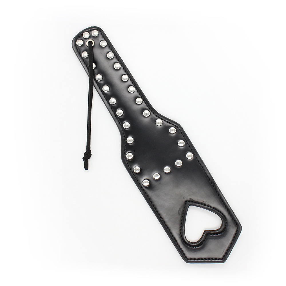 (image for) Heart Paddle With Studs