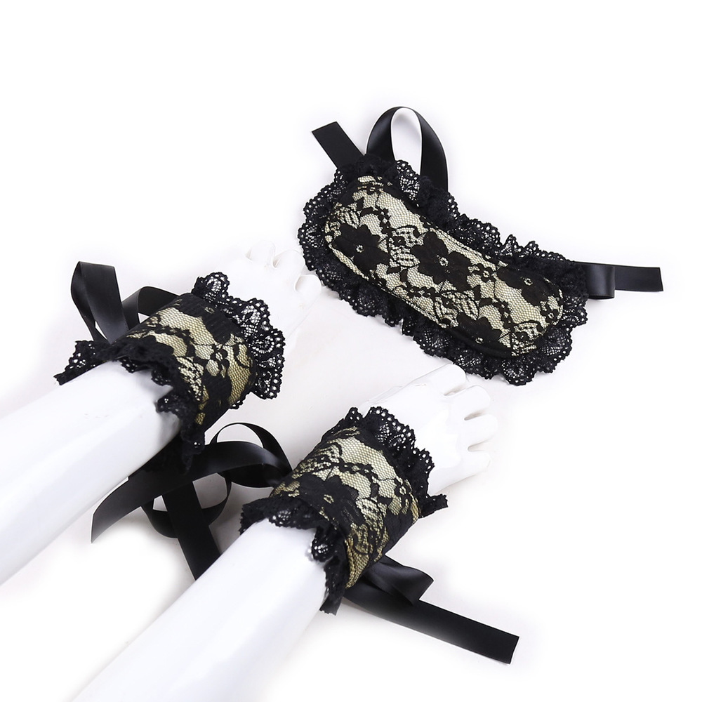 (image for) Lace Blindfold & Cuffs Fetish Play Kit - 2 Pcs