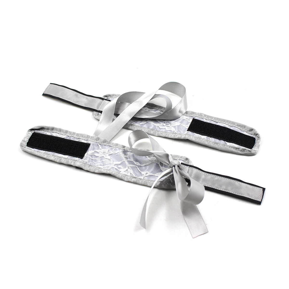 (image for) Slive Lace Cuffs And Blindfold Kit
