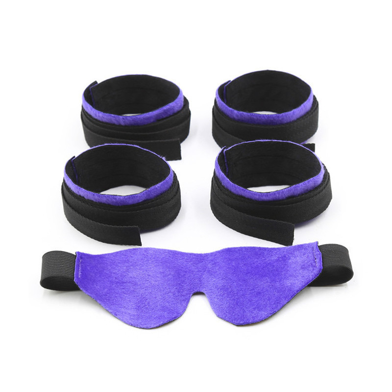 (image for) Blindfold & Cuffs Bondage Kit