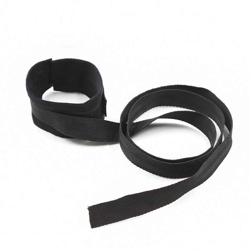 (image for) Blindfold & Cuffs Bondage Kit